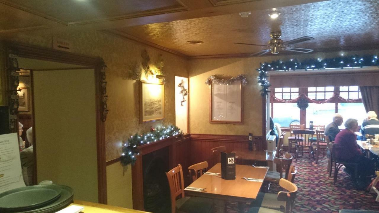 Leuchars St Michaels Inn المظهر الخارجي الصورة