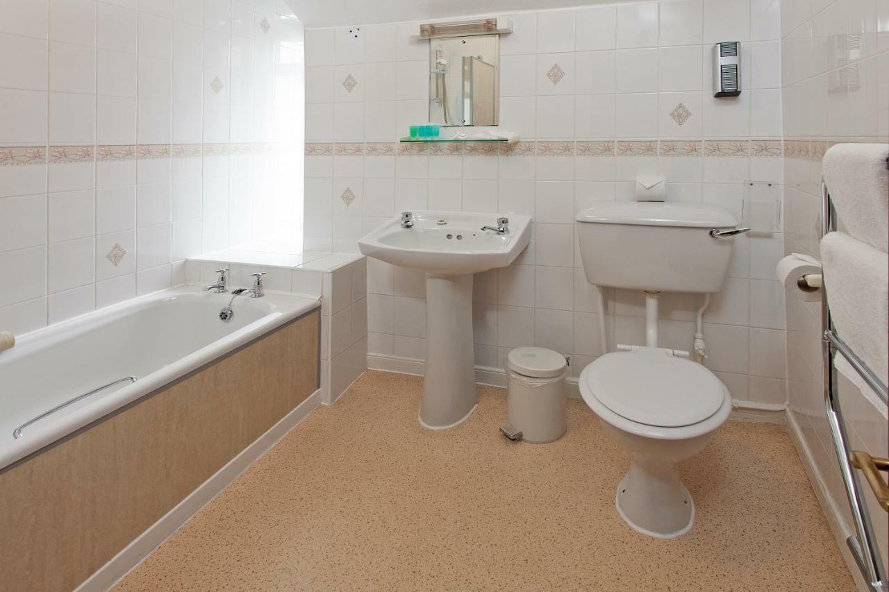 Leuchars St Michaels Inn المظهر الخارجي الصورة